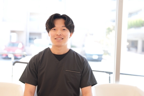 歯科医師　林　貴史